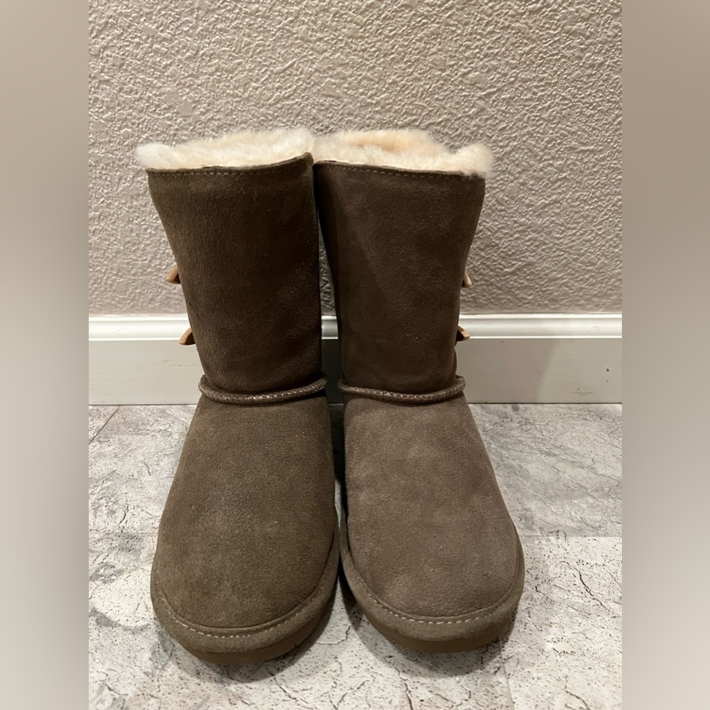 Green BEARPAW BOOTS